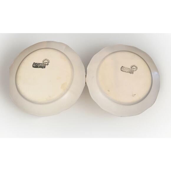 Michael Wainwright Pottery hand painted Gold Trim salad 9 Inch Made in USA - Picture 2 of 6